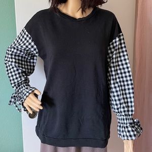 A7 - 373 🍁Chloe & Katie Fall Plaid Crew Neck Size Small